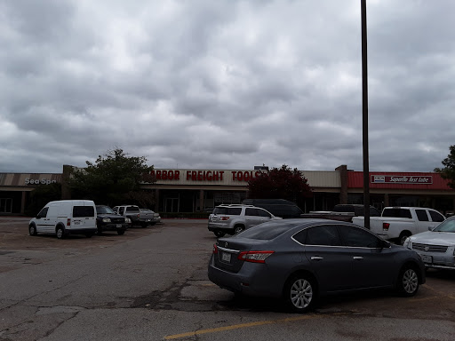 Hardware Store «Harbor Freight Tools», reviews and photos, 1704 E Belt Line Rd, Richardson, TX 75081, USA