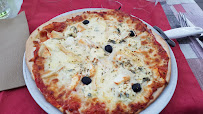 Pizza du Pizzeria Restaurant Pizzéria Au Petit Bonheur à La Tranche-sur-Mer - n°13