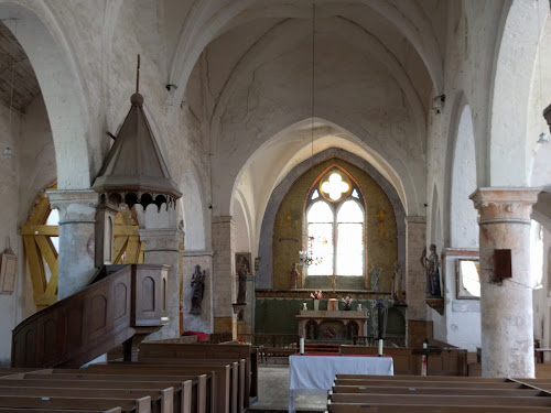 Église Saint-Aignan de Chalou-Moulineux à Chalou-Moulineux