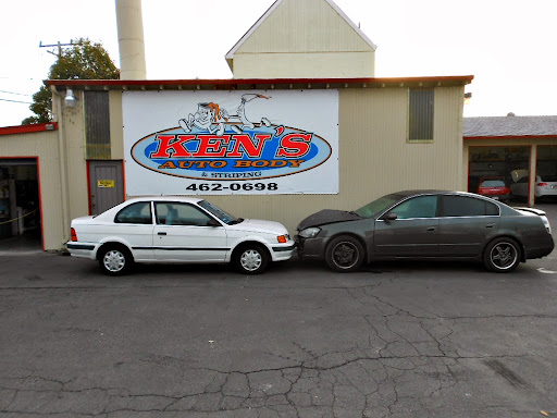 Ken's Auto Body & Striping en Santa Cruz