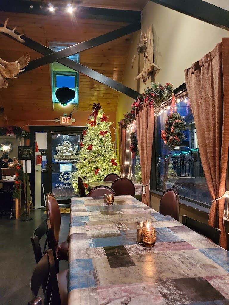 The Hoof, Fin & Fowl 17325