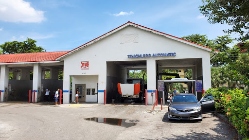 Touchless automatic car wash en Miami