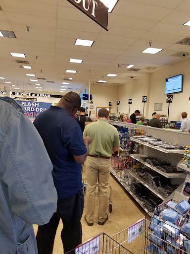 Electronics Store «Micro Center», reviews and photos, 8000 E Quincy Ave, Denver, CO 80237, USA