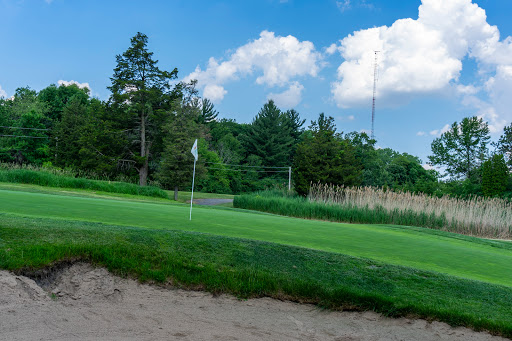 Golf Club «Pine Meadow Golf Club», reviews and photos, 1 Pine Meadow Ln, Mundelein, IL 60060, USA