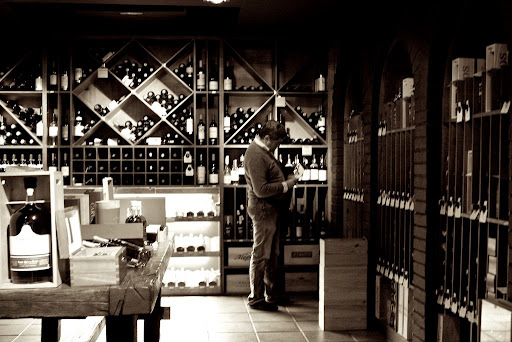 Wine cellar Tio Pepe-Commerce. Beverage Lda.