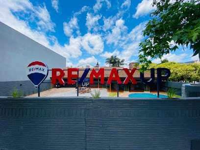 Remax Up