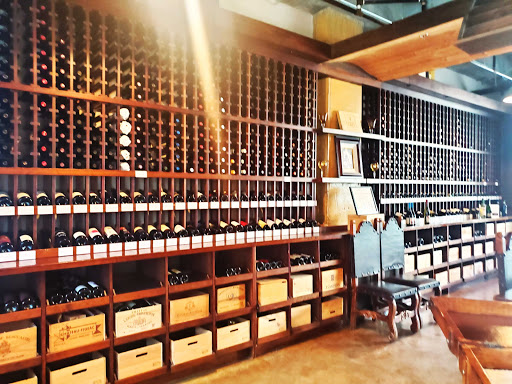 Wine Store «Wine Shoe», reviews and photos, 339 Nelson St SW, Atlanta, GA 30313, USA