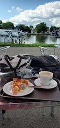Photo n°27 de Restaurant Aux 100 pâtes - Relais du port - Eurovélo 6 à Dannemarie ()