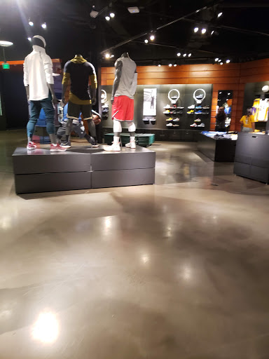 Sporting Goods Store «Nike Las Vegas», reviews and photos, 3500 South Las Vegas Boulevard, Las Vegas, NV 89109, USA