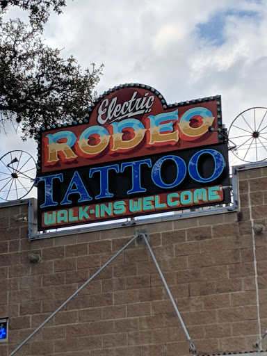 Explore dog grooming tattoo ideas, creative tattoo ideas in Lockhart, available at Electric Rodeo Tattoo