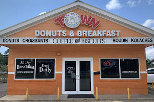 Town Donut & Breakfast Covington image