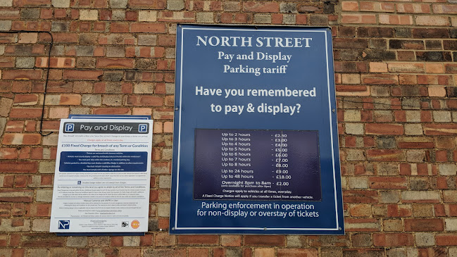 Comments and reviews of North Street Car Park
