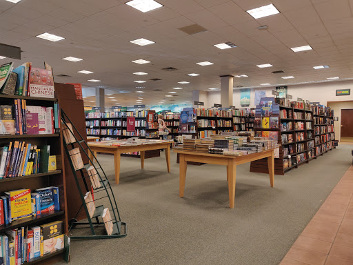 Book Store «Barnes & Noble», reviews and photos, 2443 Vestal Pkwy E, Vestal, NY 13850, USA