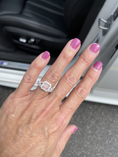 Jeweler «Wedding Day Diamonds - Burnsville», reviews and photos, 560 County Rd 42 W, Burnsville, MN 55337, USA