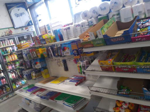 Grocery Store «7 10 Market», reviews and photos, 3500 Martin Luther King Jr Blvd, Lynwood, CA 90262, USA