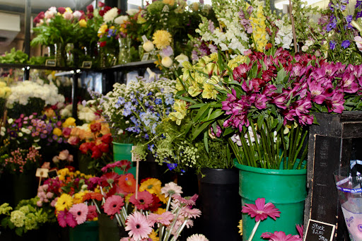 Florist «Welkes Milwaukee Florist», reviews and photos, 5528 W North Ave, Milwaukee, WI 53208, USA