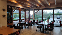 Atmosphère du Restaurant Le Poulailler - Auberge à la ferme à Roppenheim - n°1