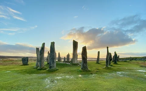 Calanais Standing Stones & Visitor Centre image