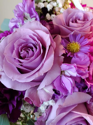 Florist «Paragon Flowers West», reviews and photos, 323 Walnut St, St Charles, IL 60174, USA