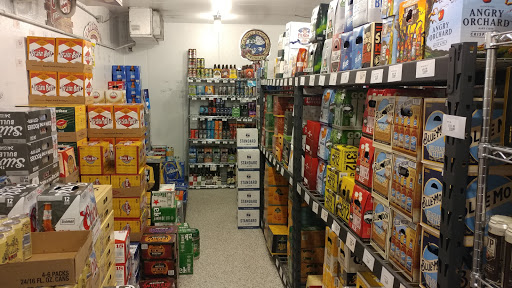 Liquor Store «First Grand Avenue Liquor Store», reviews and photos, 918 Grand Ave, St Paul, MN 55105, USA