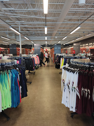 Clothing Store «Nike Clearance Store», reviews and photos, 5209 International Dr, Orlando, FL 32819, USA