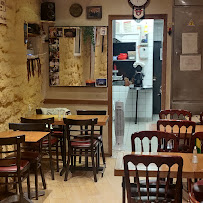 Atmosphère du Restaurant turc La Voie Lactée Resto Rapide à Paris - n°9