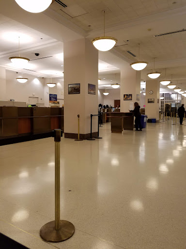 Shopping Mall «Atrium», reviews and photos, 100 W Randolph St, Chicago, IL 60601, USA