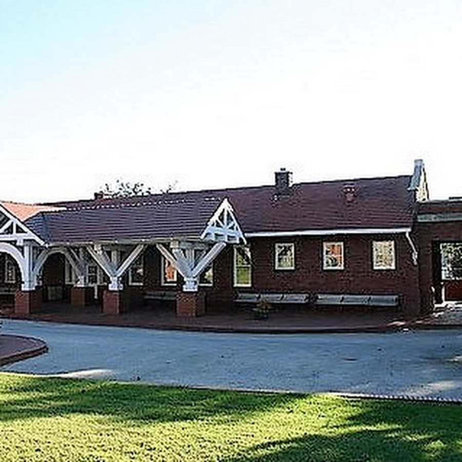 Bristow Train Depot and Museum