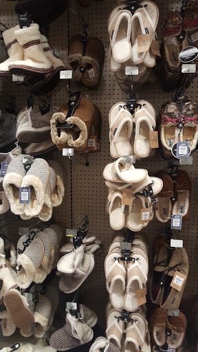 Sporting Goods Store «Academy Sports + Outdoors», reviews and photos, 5400 Brodie Ln, Sunset Valley, TX 78745, USA