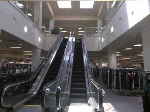 Clothing Store «Burlington Coat Factory», reviews and photos, 3662 W Camp Wisdom Rd, Dallas, TX 75237, USA