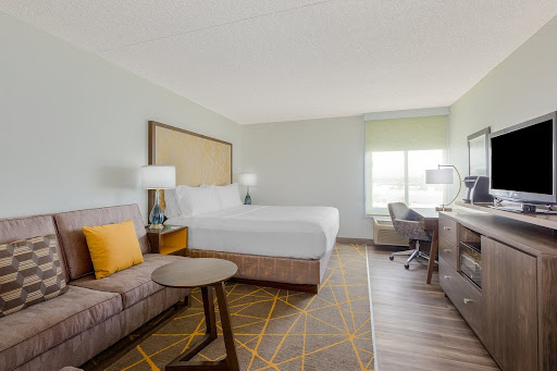 Hampton Inn & Suites Palmdale image