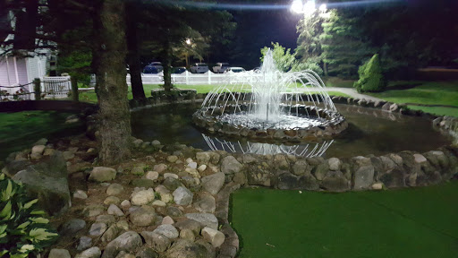 Golf Course «Riverfront Miniature Golf», reviews and photos, 218 River Rd, Unionville, CT 06085, USA