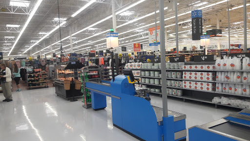 Department Store «Walmart Supercenter», reviews and photos, 1699 N Woodland Blvd, DeLand, FL 32720, USA