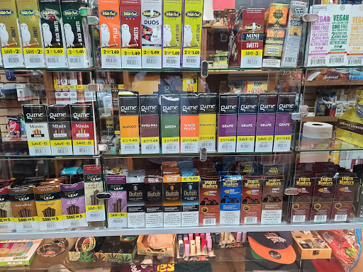 Tobacco Shop «Eric Smoke Shop», reviews and photos, 2270 N 75th Ave, Phoenix, AZ 85035, USA
