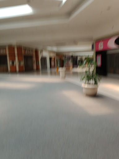 Shopping Mall «Towne Mall», reviews and photos, 3461 Towne Blvd #250, Middletown, OH 45005, USA