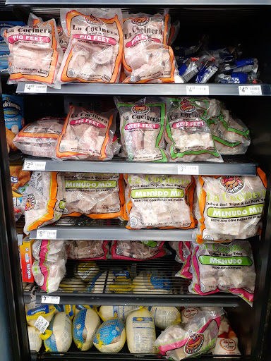 Grocery Store «Food King», reviews and photos, 2706 26th St, Lubbock, TX 79410, USA