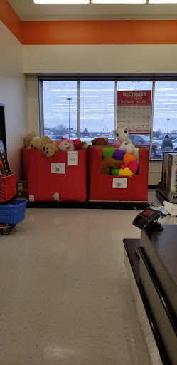 Discount Store «Big Lots», reviews and photos, 3669 E Grand River Ave, Howell, MI 48843, USA