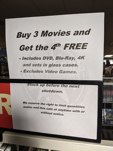 Video Game Store «Hollywood Movies and Games LLC», reviews and photos, 709 E Lewis and Clark Pkwy b, Clarksville, IN 47129, USA