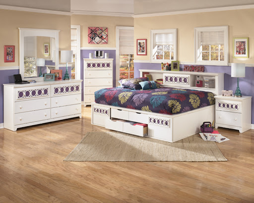 Furniture Store «Liberty Lagana Furniture», reviews and photos, 75 W Main St, Meriden, CT 06451, USA