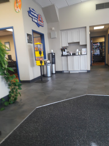 Used Car Dealer «J.D. Byrider», reviews and photos, 710 William T Morrissey Blvd, Dorchester, MA 02122, USA