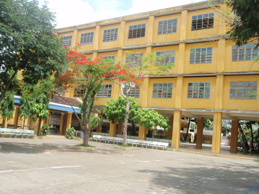 Nguyen Thuong Hien High School