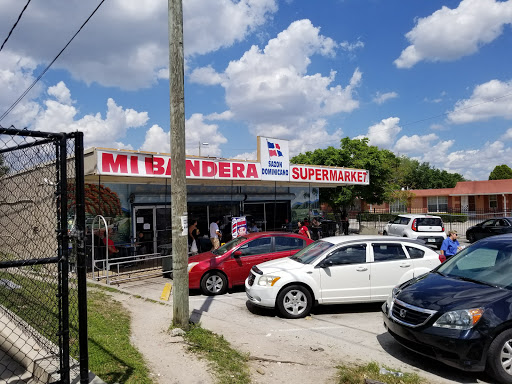 Lodging «Mi Bandera Supermarket», reviews and photos, 2935 W Oak Ridge Rd, Orlando, FL 32809, USA