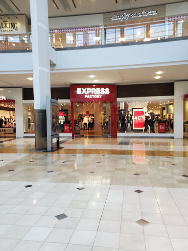 Clothing Store «Express», reviews and photos, 5959 Triangle Town Blvd, Raleigh, NC 27616, USA