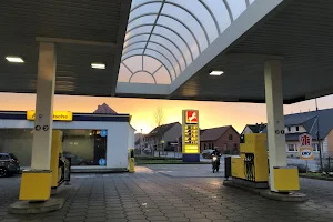 Westfalen Tankstelle image