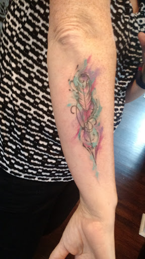 Explore hummingbird tattoo ideas, creative tattoo ideas in Erie, available at Steadfast Tattoo Parlour
