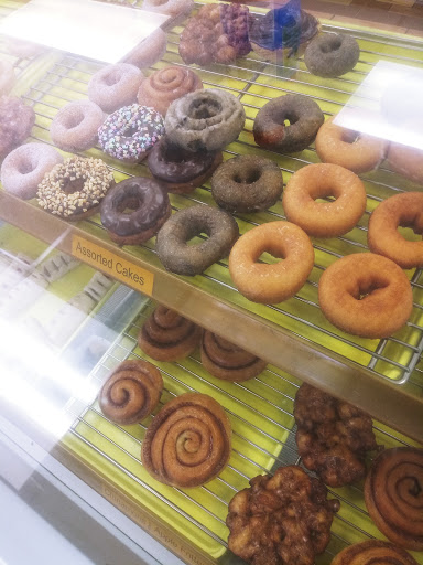 Donut Shop «Rainbow Donuts», reviews and photos, 8302 Lake June Rd, Dallas, TX 75217, USA