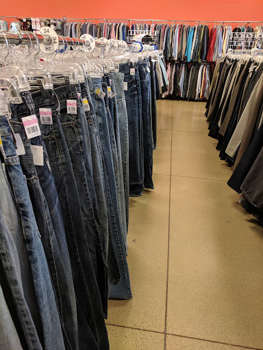 Thrift Store «Goodwill - Hutchinson», reviews and photos