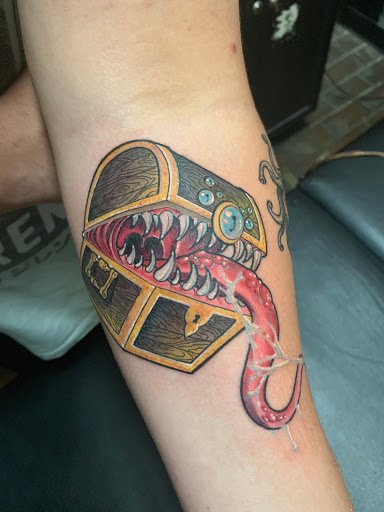 Tattoo Shop «Pride & Glory Tattoo Parlor», reviews and photos, 172 2nd Ave N #110, Nashville, TN 37201, USA