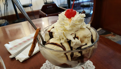 Dessert Shop «Sweet Moses», reviews and photos, 6800 Detroit Ave, Cleveland, OH 44102, USA