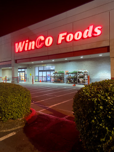 Supermarket «WinCo Foods», reviews and photos, 1920 Olympic St, Springfield, OR 97477, USA